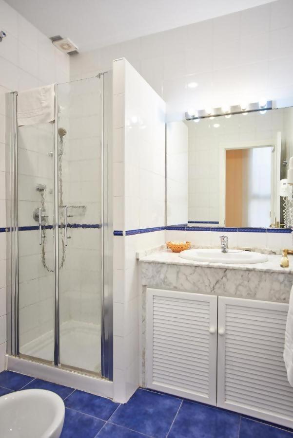 Apartamentos San Andres Sevilla Exterior foto